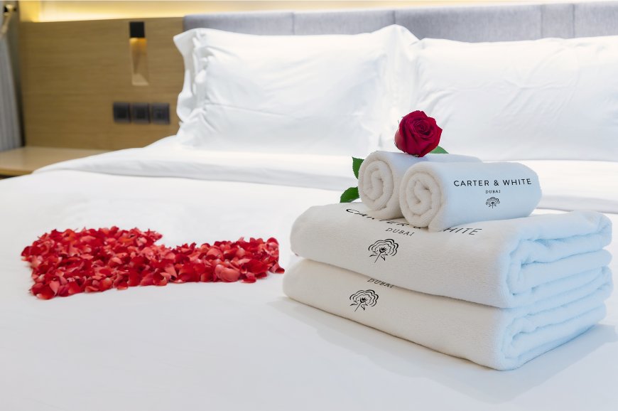 Have a Super Romantic Valentine with H Dubai's Carter & White Touch