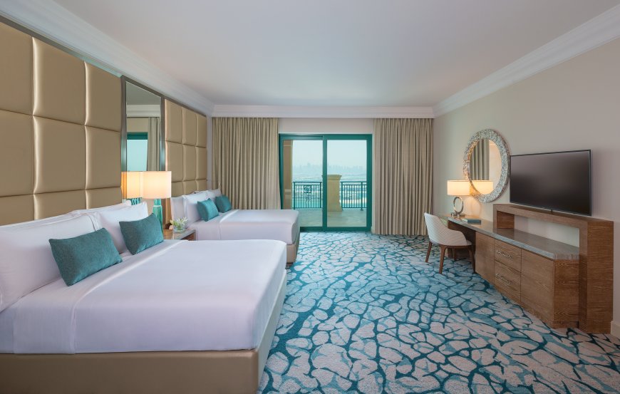 Plan a Getaway to Atlantis The Palm During its Spring Sale