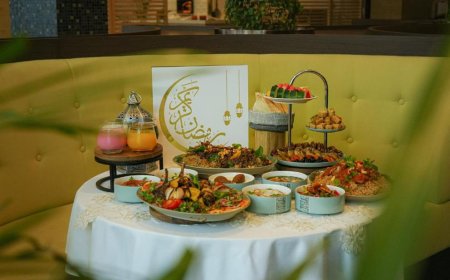 Holiday Inn Dubai Business Bay Offers "Pizza on Us" at Brasserie 1 Among other Attractions at its F&B Venues