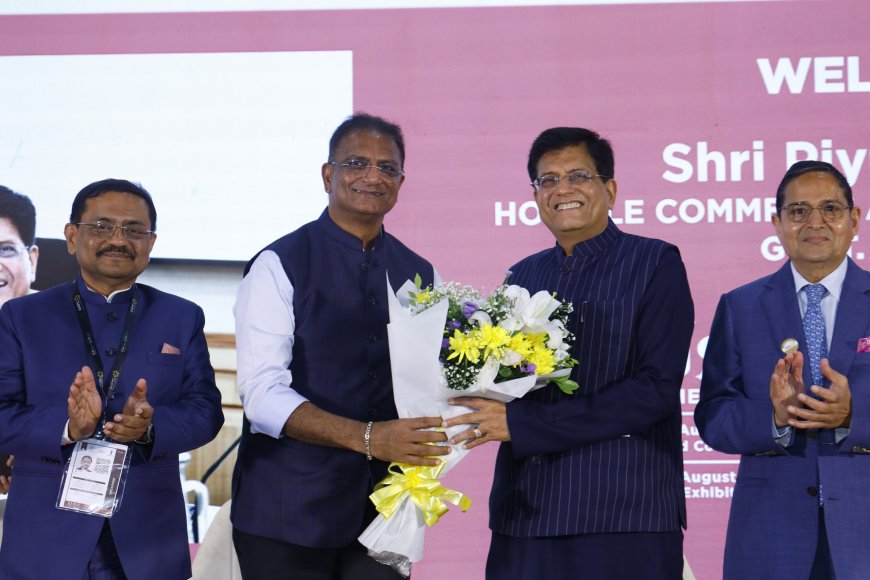 Union Minister Shri Piyush Goyal announces introduction of Diamond Imprest Licence accepting GJEPC’s long standing recommendation at   India International Jewellery Show (IIJS) Premiere 2024