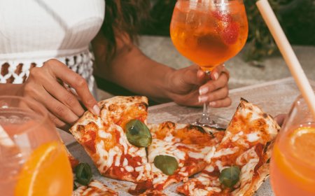 Aqualsale Returns to Palm West Beach with AED 1 Pizza Slices, at-Home Pizza Kits and For the Time Ever - Pineapple on Pizza!