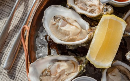Aquario at the Oberoi Beach Resort, Al Zorah Reopens with a Refreshed Sustainable Seafood Menu