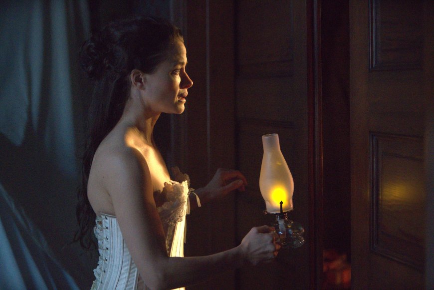 A Review of ‘Séance’: A modest but appealing gothic horror flick