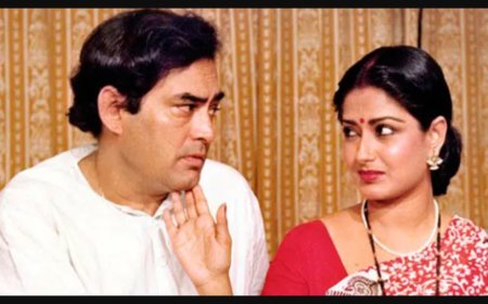 Moushumi Chatterjee is making a comeback and it's not what you think