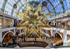 An Extraordinary Illuminated Star at Mall of the Emirates Has Become the Talk of the Town
