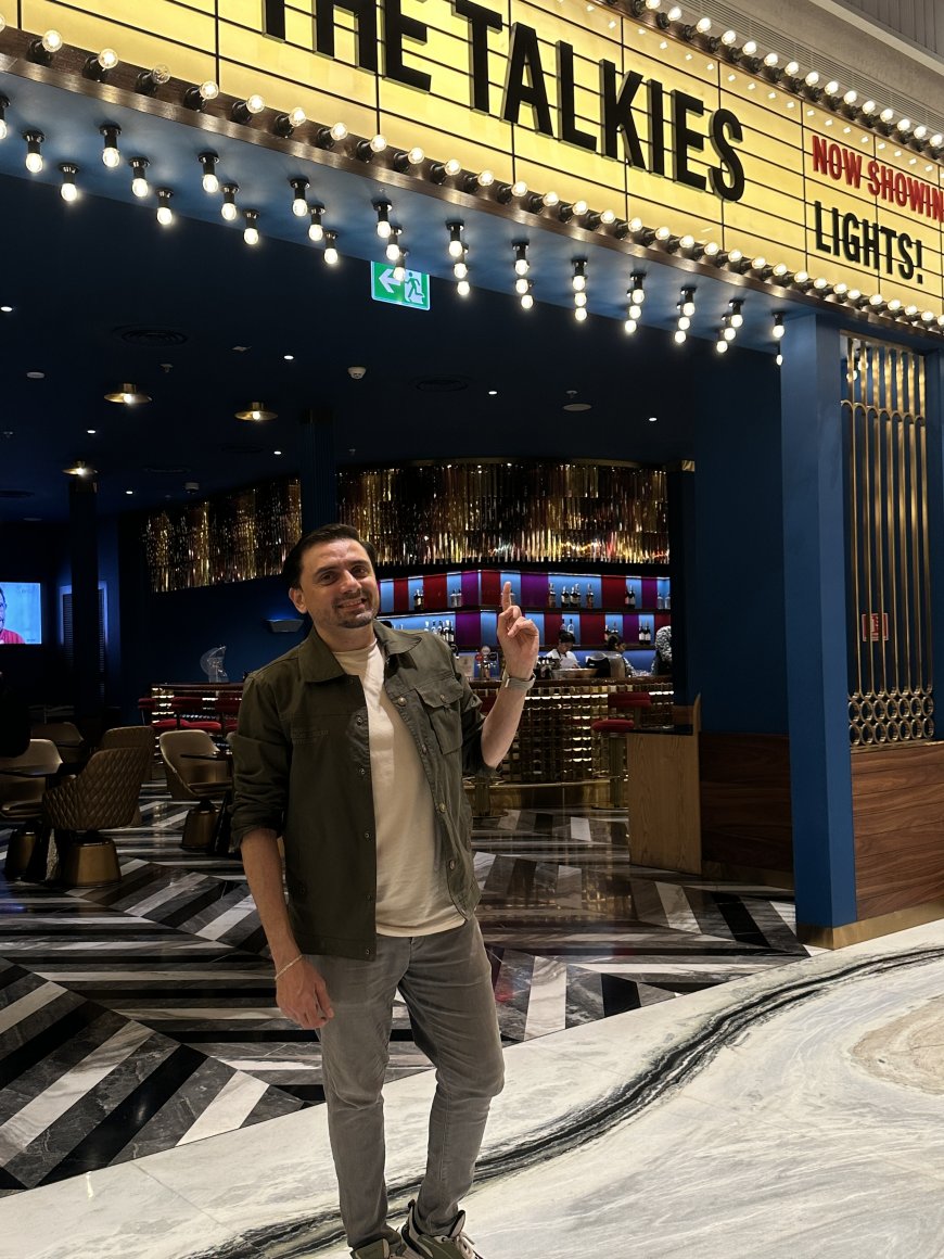 DId I just enter India's Best Airport Lounge?