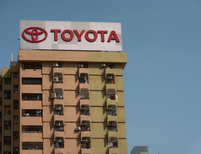 End of an Era: Dubai’s Iconic ‘Toyota Building’ to Make Way for Something New