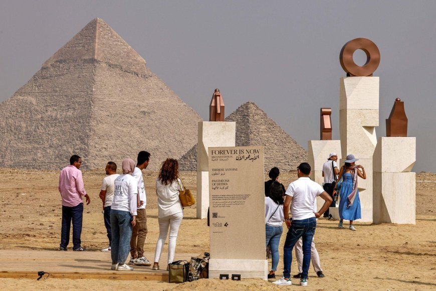 From China to the Pyramids: Jiang Qiong Er Brings ‘Universal Art’ to Egypt